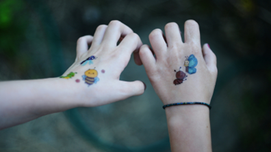 Animación tatuajes infantiles para comuniones en Valencia